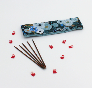 Nadelgarage Garden Party schwarz/blau für 20 cm Nadelspiel